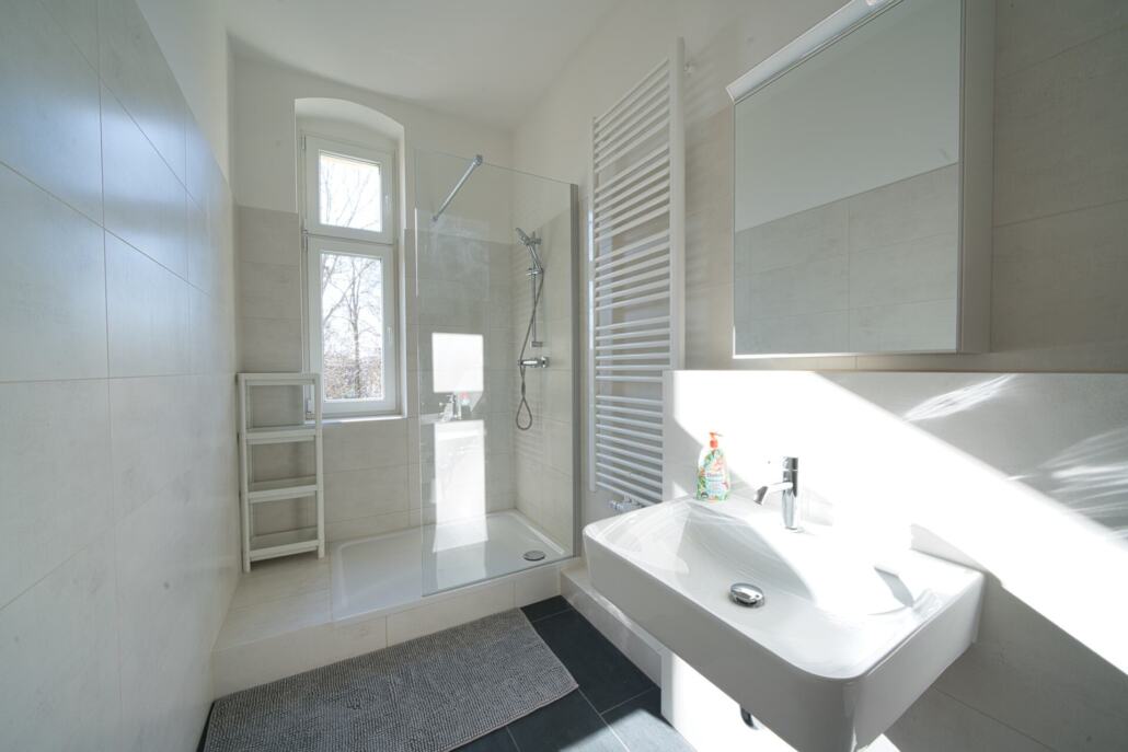 2026-03 Apt Silver Bad 7R39608